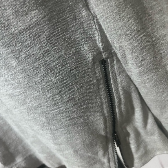 Banana Republic Gray Long Sleeve Shirt - Picture 2 of 4